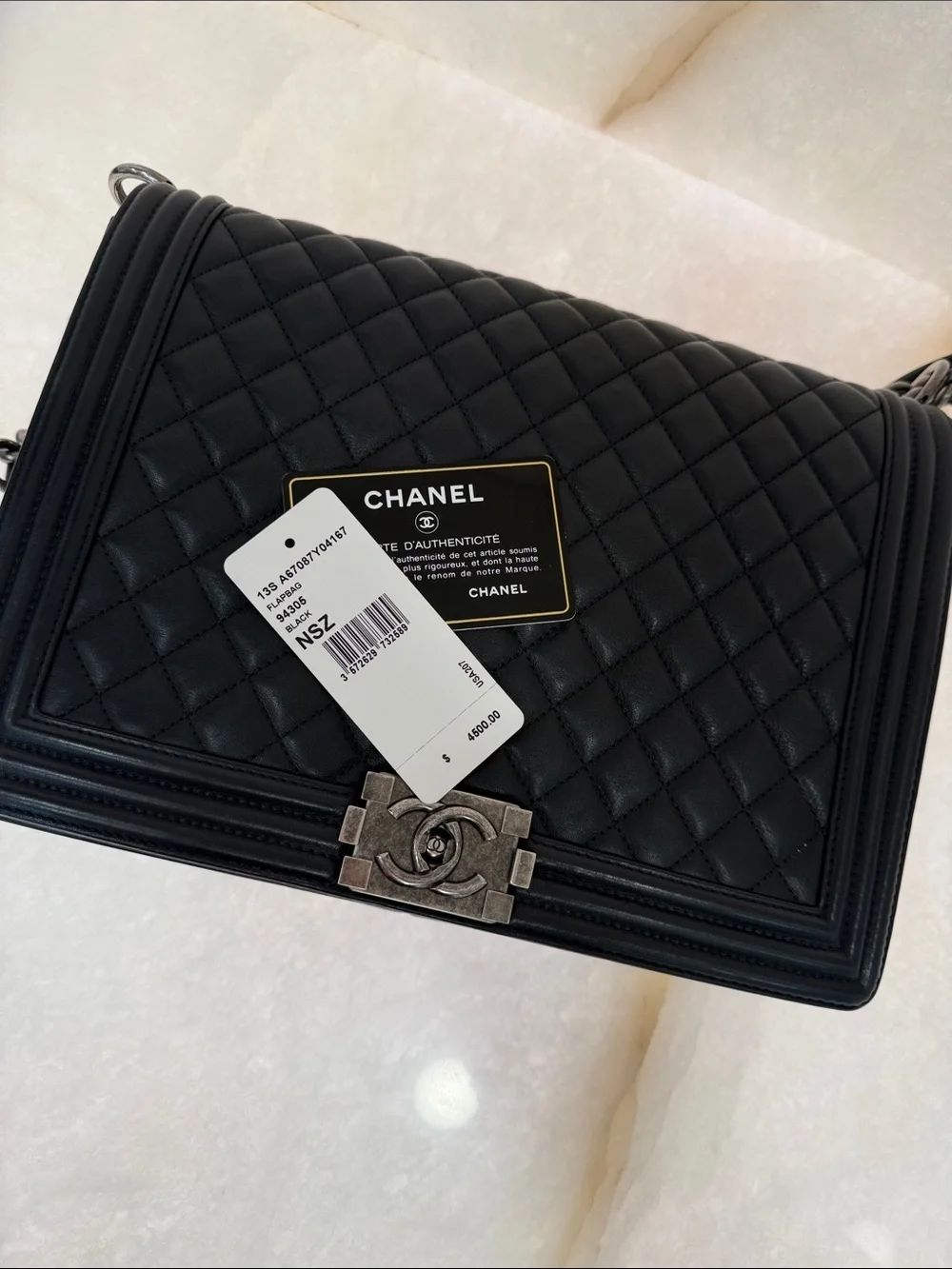 CHANEL classic quilted